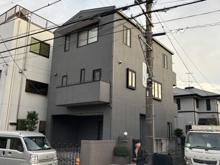 茅ヶ崎市若松町　I様邸外壁塗装・屋根重ね葺き工事